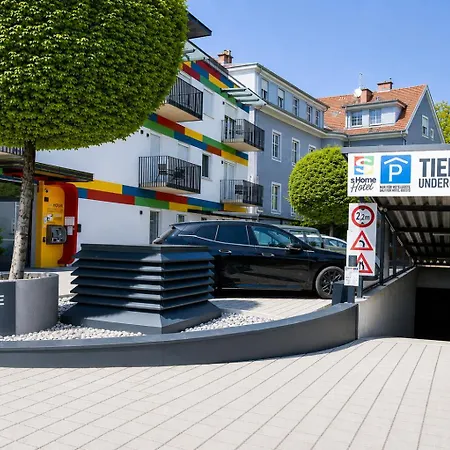 Отель Shome I Self-check-in I Free Parking 4*