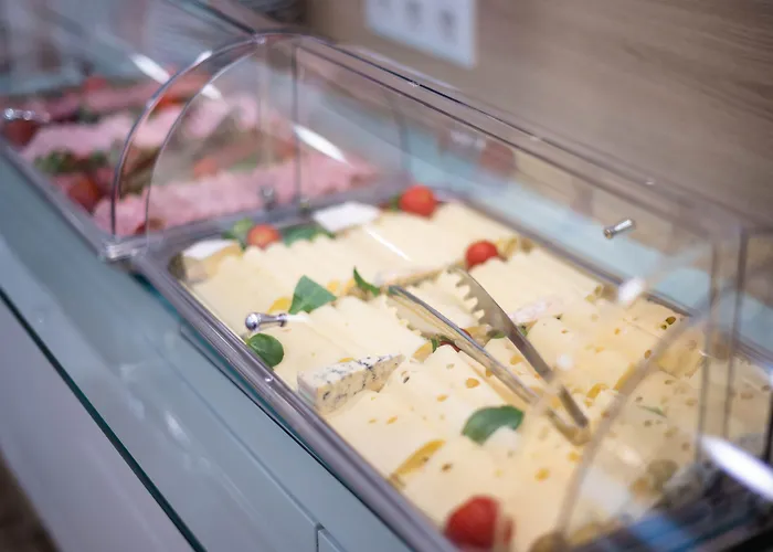 מלון Shome I Self-check-in I Free Parking