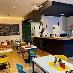 Shome I Self-check-in I Free Parking Hotel 4*