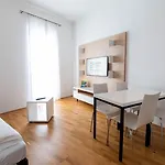 Shome I Self-check-in I Free Parking Hotel Graz