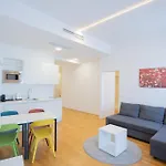 فندق Shome I Self-check-in I Free Parking 4*