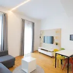 Shome I Self-check-in I Free Parking Graz