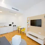 Shome I Self-check-in I Free Parking 4*