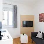 Hotel Shome I Self-check-in I Free Parking 4*