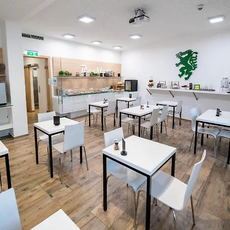 Shome I Self-check-in I Free Parking 4* Štýrský Hradec