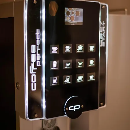 Hotel Shome I Self-check-in I Free Parking