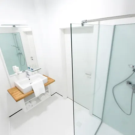 Shome 4* Graz