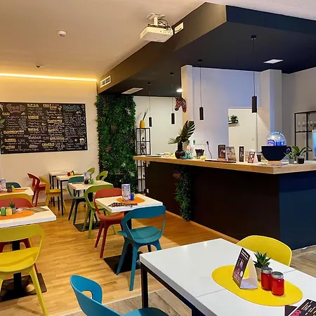 Shome Hotel 4*