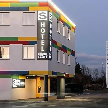 Shome I Self-check-in I Free Parking 4* Štýrský Hradec