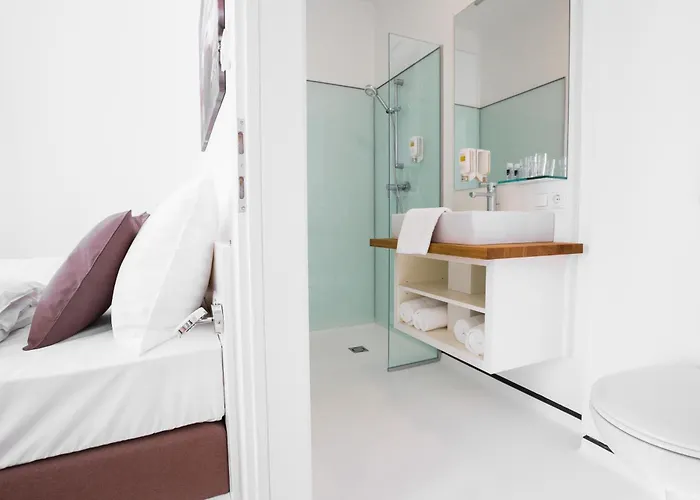 Shome I Self-check-in I Free Parking 4* Грац