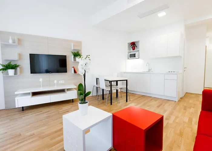 Shome I Self-check-in I Free Parking Hotel Graz