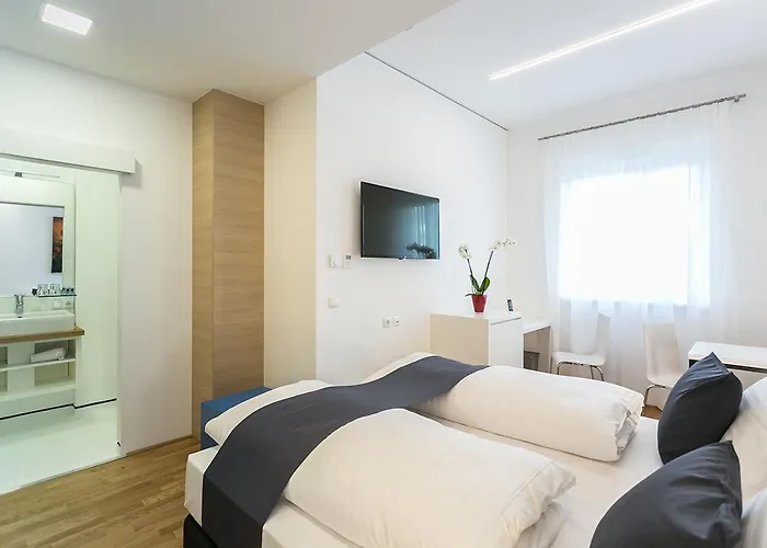 Otel Shome I Self-check-in I Free Parking