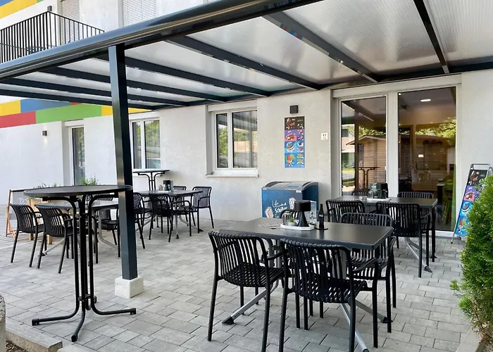 Shome I Self-check-in I Free Parking Hotel Graz