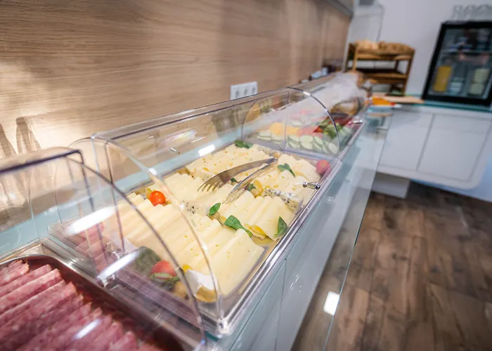 Готель Shome I Self-check-in I Free Parking 4*