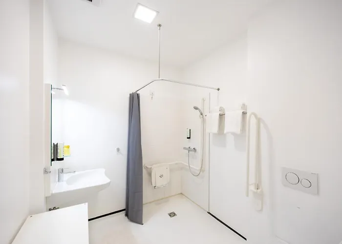 Shome I Self-check-in I Free Parking